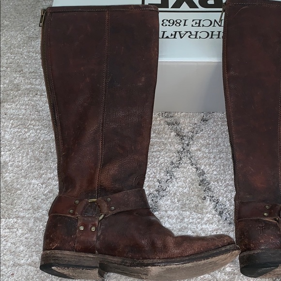 FRYE boots - Picture 3 of 8